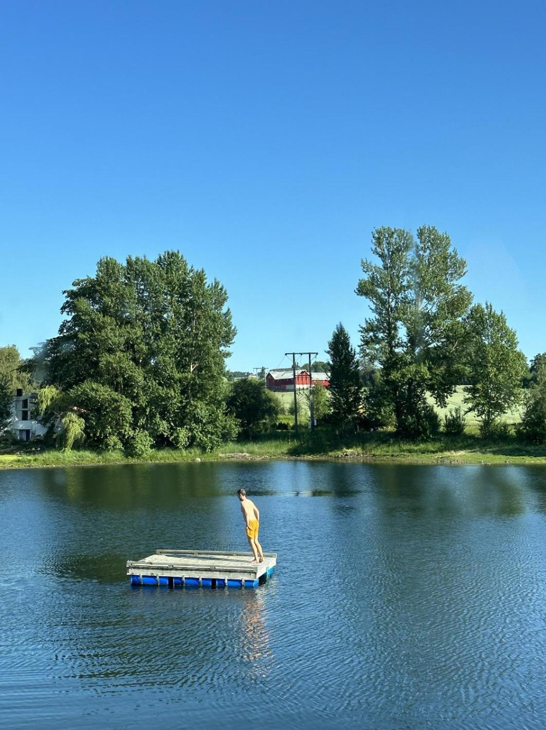 Saga, Et Unikt, Sjarmerende Badehotell Med Fa Rom, Sauna Og Badebrygge - Inderoy Straumen  Экстерьер фото